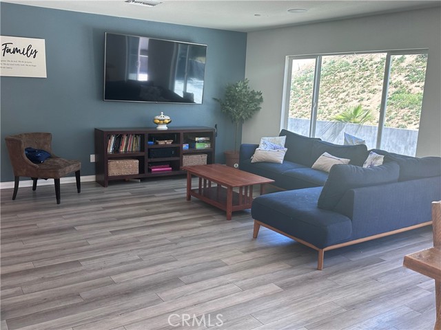 Detail Gallery Image 5 of 36 For 23092 Lawless Rd, Moreno Valley,  CA 92557 - 3 Beds | 2 Baths