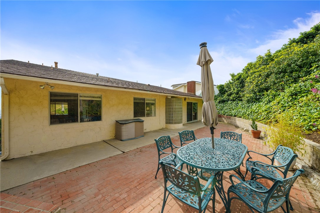 30029 Grandpoint Lane, Rancho Palos Verdes, California 90275, 4 Bedrooms Bedrooms, ,3 BathroomsBathrooms,Residential,Sold,Grandpoint,OC22077786