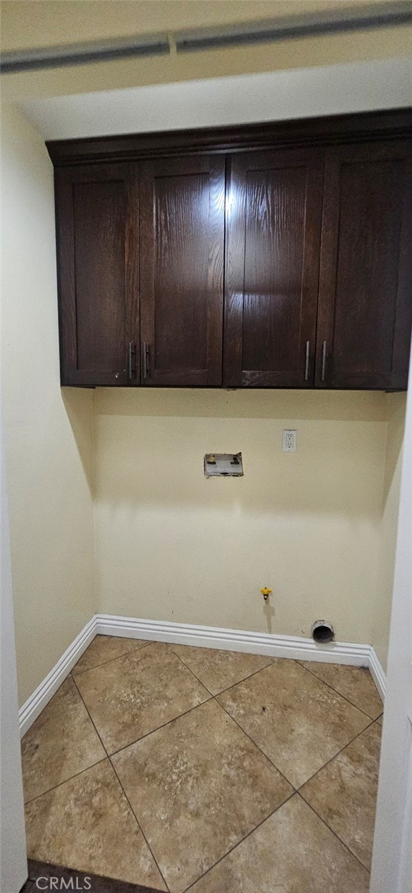 Detail Gallery Image 13 of 32 For 611 E 75th St, Los Angeles,  CA 90001 - 5 Beds | 3 Baths