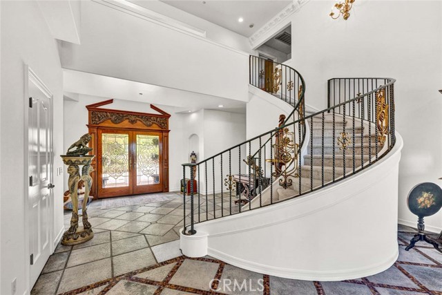 Detail Gallery Image 8 of 54 For 1532 Kensing Ln, North Tustin,  CA 92705 - 5 Beds | 6/2 Baths
