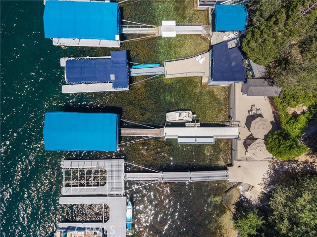 316 John Muir, Lake Arrowhead CA: https://media.crmls.org/medias/573f6c8b-9ec2-4600-8919-2b216c59f8a7.jpg
