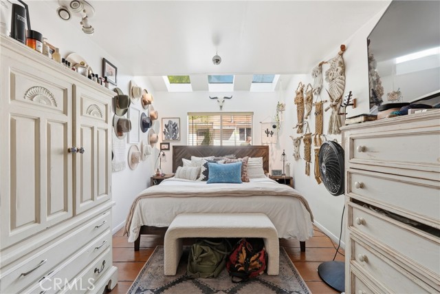 Detail Gallery Image 3 of 26 For 2304 Voorhees Ave, Redondo Beach,  CA 90278 - – Beds | – Baths