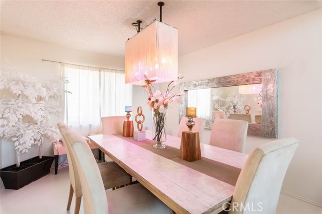 5705 Valerie Way, San Bernardino CA: https://media.crmls.org/medias/5740a76d-b561-456e-9c40-b0b8deccc1ce.jpg
