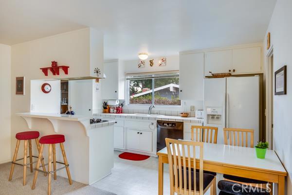 6944 Larkvale Drive, Rancho Palos Verdes, California 90275, 4 Bedrooms Bedrooms, ,2 BathroomsBathrooms,Residential,Sold,Larkvale,SB16117225