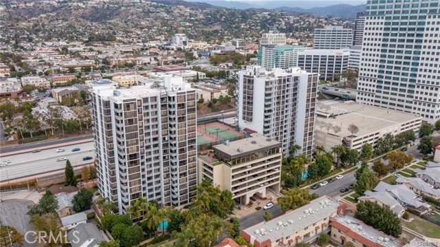 Detail Gallery Image 56 of 57 For 343 Pioneer Dr #504,  Glendale,  CA 91203 - 3 Beds | 2 Baths