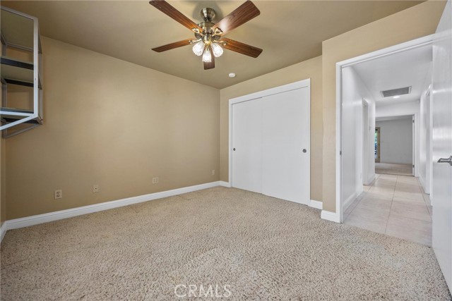 11717 Old Town Road, Bakersfield CA: https://media.crmls.org/medias/5741b42c-79a1-46d7-a424-33914bd4c28a.jpg