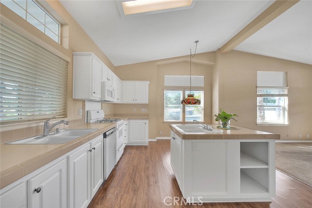 Detail Gallery Image 19 of 75 For 1850 Fairway Dr #61,  Chino Hills,  CA 91709 - 3 Beds | 2 Baths