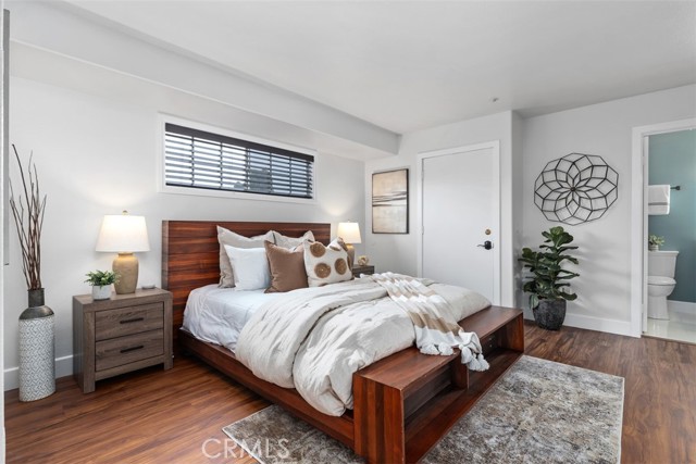 7651 Yorktown Avenue, Huntington Beach CA: https://media.crmls.org/medias/57431e83-6678-4b39-b629-71fcbcf181f1.jpg