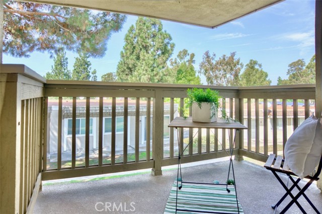 Detail Gallery Image 5 of 27 For 23301 Caminito Marcial #78,  Laguna Hills,  CA 92653 - 3 Beds | 2 Baths