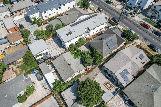 Detail Gallery Image 13 of 19 For 621 W 54th St, Los Angeles,  CA 90037 - – Beds | – Baths