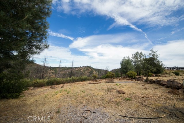 21541 Yankee Valley Road, Hidden Valley Lake CA: https://media.crmls.org/medias/5745c883-0717-4620-8901-1fa94ccb722c.jpg