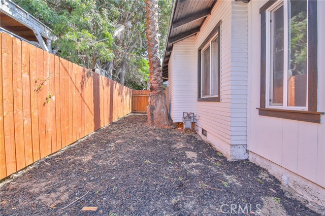 Detail Gallery Image 35 of 46 For 1327 Exposition Bld, Los Angeles,  CA 90018 - 2 Beds | 2 Baths