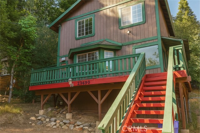 23690 Hillside Drive, Crestline CA: https://media.crmls.org/medias/57462f05-e20d-4887-af32-cd48b4603be5.jpg