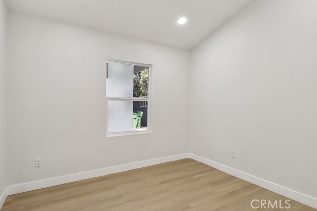Detail Gallery Image 12 of 23 For 12548 Terra Bella St, Pacoima,  CA 91331 - 3 Beds | 2 Baths