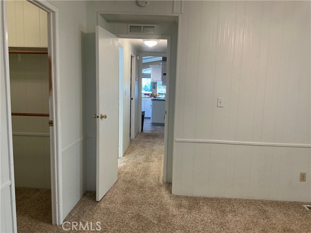 5830 Robin Hill Dr, Lakeport CA: https://media.crmls.org/medias/5746aed1-0f59-45e0-84ab-bb91dd050f99.jpg