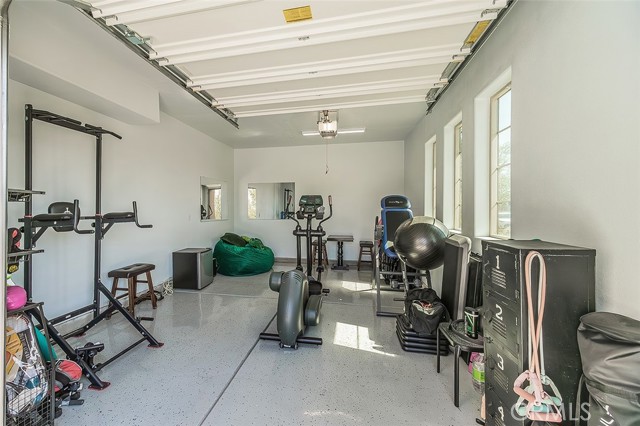 Image 73 of 75 For 877 Treasure Hills