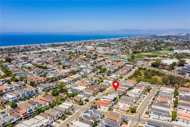 1714 Goodman Avenue, Redondo Beach, California 90278, 4 Bedrooms Bedrooms, ,3 BathroomsBathrooms,Residential,Sold,Goodman,SB24157811