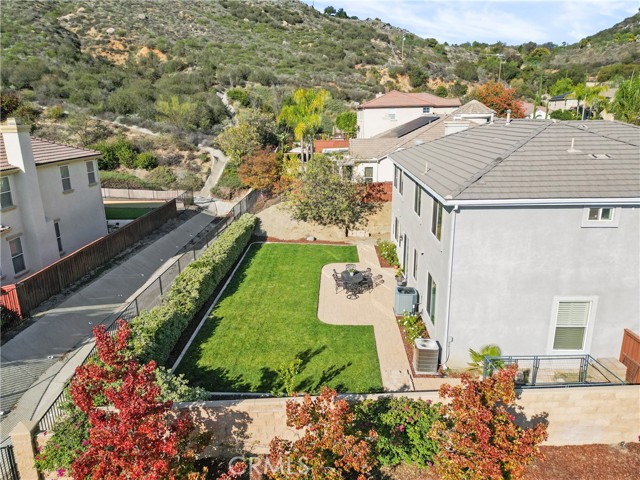 Detail Gallery Image 5 of 74 For 35987 Corte Renata, Murrieta,  CA 92562 - 5 Beds | 4 Baths