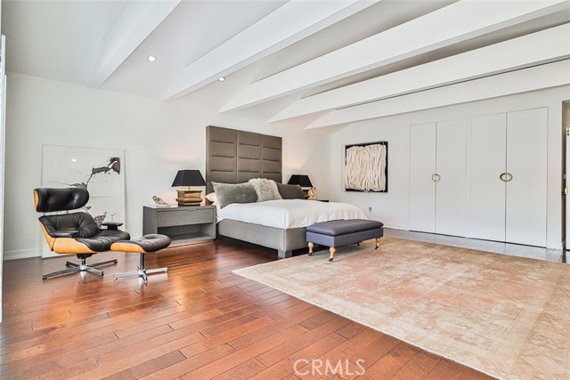 Detail Gallery Image 38 of 74 For 17141 Superior St, Northridge,  CA 91325 - 6 Beds | 4 Baths