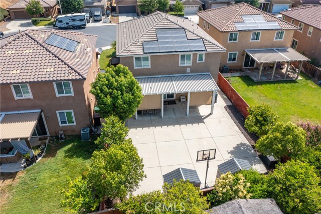 13025 Bowker Play Court, Beaumont CA: https://media.crmls.org/medias/57486dfc-984f-4bd2-b881-0ad48dfdec69.jpg