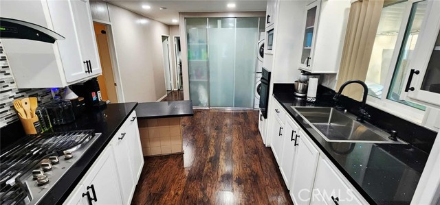 Detail Gallery Image 10 of 16 For 901 S 6th Ave #265,  Hacienda Heights,  CA 91745 - 3 Beds | 2 Baths