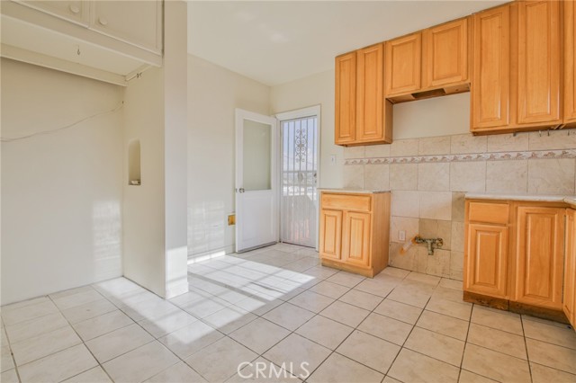 Detail Gallery Image 15 of 27 For 1504 Attridge Ave, Los Angeles,  CA 90063 - 3 Beds | 3 Baths