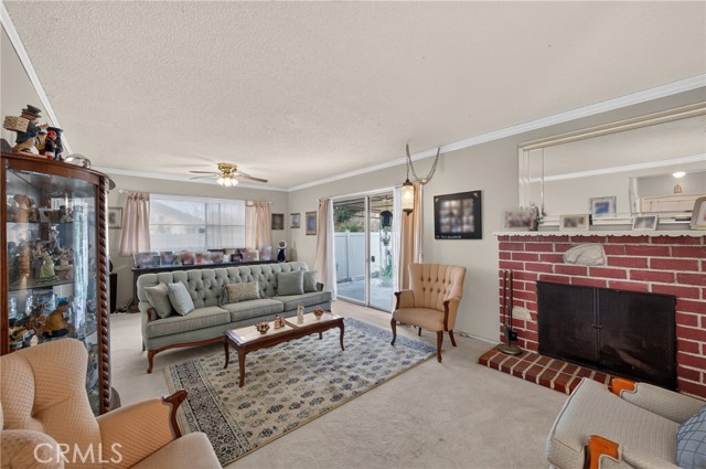 10928 Jamie photo 11