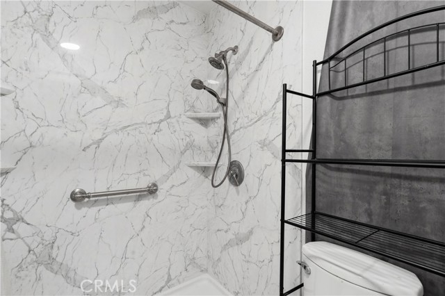 Detail Gallery Image 21 of 32 For 313 N Melrose, Vista,  CA 92083 - 2 Beds | 2 Baths