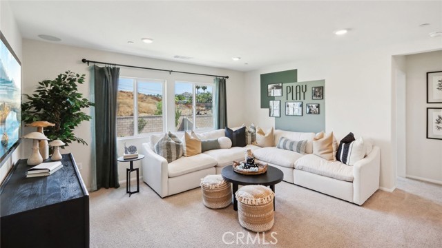 37094 Bush Sunflower Court, Wildomar CA: https://media.crmls.org/medias/574a69f7-52f4-4ed9-b748-c2106d6076f6.jpg