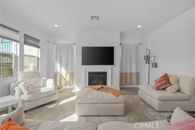 24717 Rockston Drive, Corona CA: https://media.crmls.org/medias/574b077b-b0fc-4010-985d-ef62609f7969.jpg