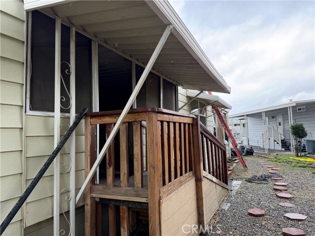 Detail Gallery Image 7 of 22 For 301 E Foothill #6,  Pomona,  CA 91767 - 2 Beds | 1 Baths