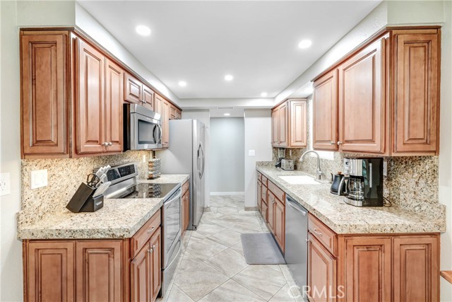 73837 Ocotillo Court, Palm Desert CA: https://media.crmls.org/medias/574c60c4-3883-478d-aa7d-9c697f848f65.jpg