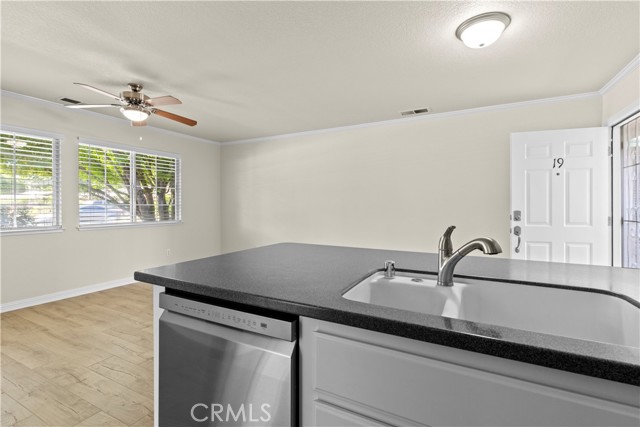 Detail Gallery Image 8 of 28 For 1125 Sheridan Ave #19,  Chico,  CA 95926 - 1 Beds | 1 Baths