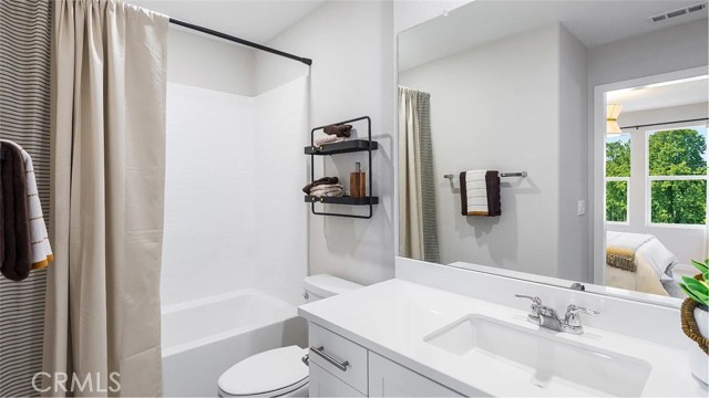 Detail Gallery Image 13 of 26 For 8451 Tapia Way, Rancho Cucamonga,  CA 91730 - 4 Beds | 3/1 Baths