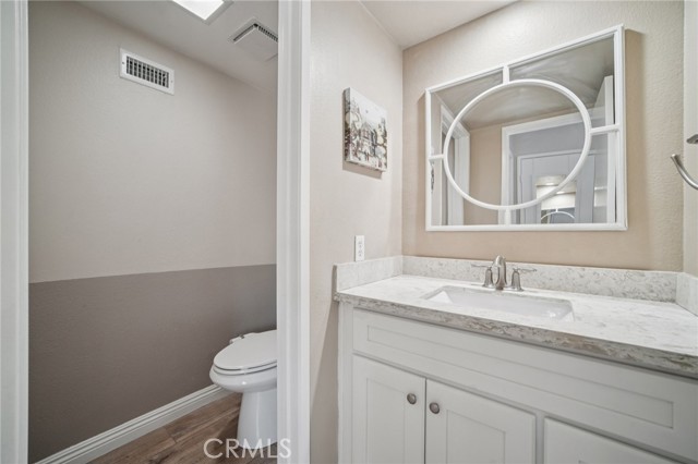 Detail Gallery Image 14 of 59 For 27301 Monforte, Mission Viejo,  CA 92692 - 3 Beds | 2/1 Baths