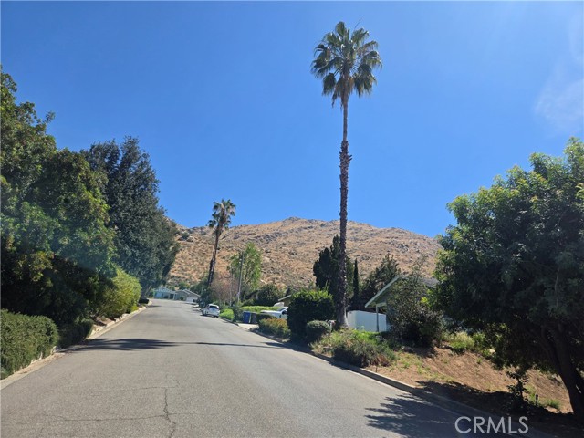 Detail Gallery Image 13 of 15 For 231 Hillandale Ct, Riverside,  CA 92507 - 3 Beds | 2 Baths