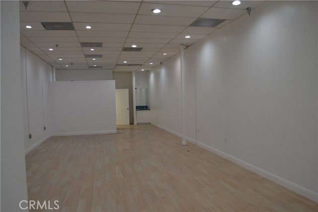 916 W Burbank Boulevard, Burbank, California 91506, ,Commercial Lease,For Rent,916 W Burbank Boulevard,CRSR25070336
