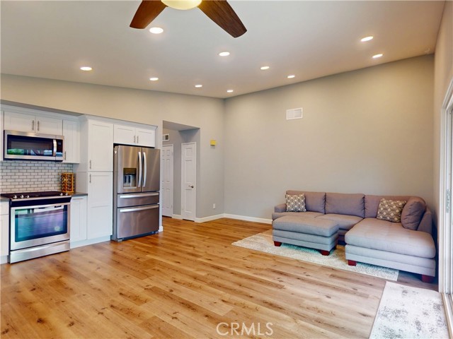 Detail Gallery Image 14 of 47 For 24192 Angela St, Lake Forest,  CA 92630 - 4 Beds | 2 Baths