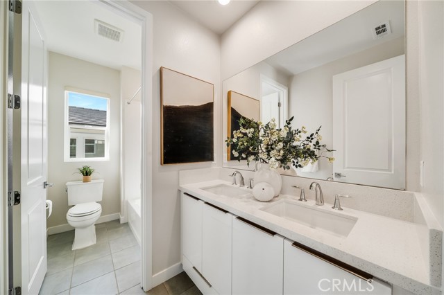 Detail Gallery Image 36 of 58 For 301 Brackens, Lake Forest,  CA 92630 - 4 Beds | 4 Baths