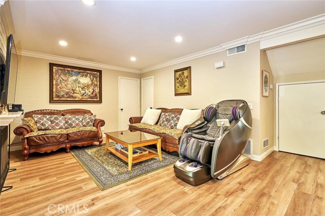 Detail Gallery Image 16 of 46 For 1591 W Tedmar Ave, Anaheim,  CA 92802 - 5 Beds | 2/1 Baths