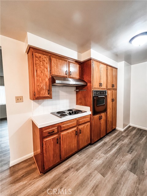 3245 Live Oak Street, Huntington Park CA: https://media.crmls.org/medias/574e39af-5619-4d9c-b64c-87ddc23c070d.jpg