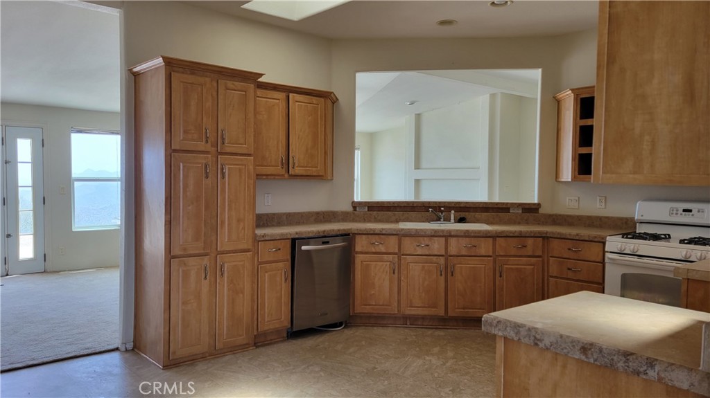 61833 High Country Trail