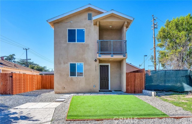 Detail Gallery Image 5 of 29 For 10663 Encino, Granada Hills,  CA 91344 - 2 Beds | 2 Baths