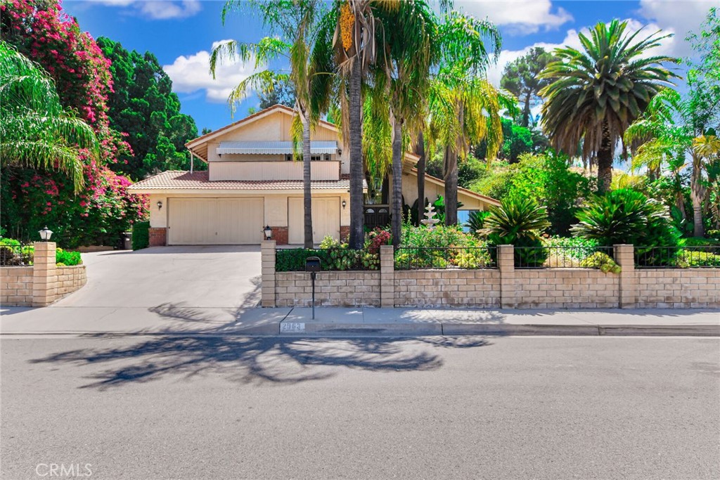 2963 Orange Street