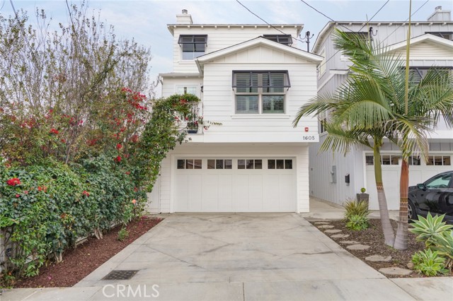 1605 Steinhart Avenue, Redondo Beach, California 90278, 4 Bedrooms Bedrooms, ,4 BathroomsBathrooms,Residential,Sold,Steinhart,SB21241123