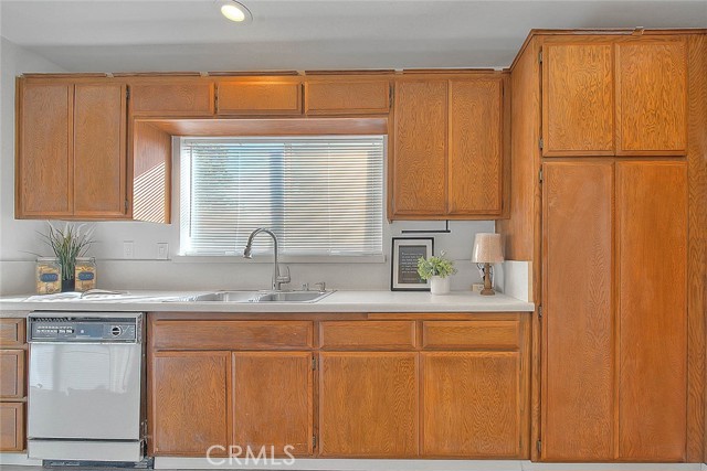 Detail Gallery Image 23 of 56 For 6023 Harvey, Lakewood,  CA 90713 - 3 Beds | 1/1 Baths