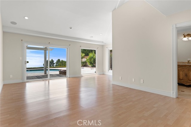 29015 Covecrest Drive, Rancho Palos Verdes, California 90275, 5 Bedrooms Bedrooms, ,5 BathroomsBathrooms,Residential,Sold,Covecrest,SB22109297