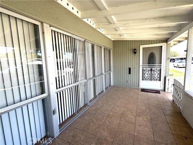 Detail Gallery Image 3 of 12 For 1642 Merion Way, M2-40i, Seal Beach,  CA 90740 - 2 Beds | 1 Baths