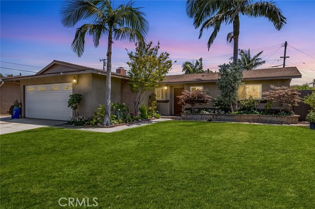 Detail Gallery Image 2 of 31 For 7172 Hayes Cir, Buena Park,  CA 90620 - 3 Beds | 2 Baths