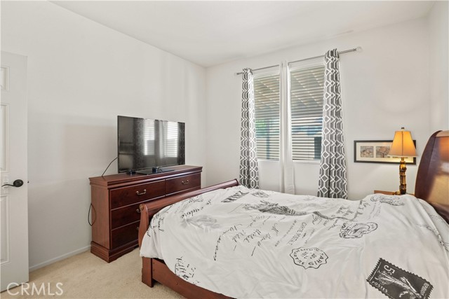 3223 W Avenue J7, Lancaster CA: https://media.crmls.org/medias/575328d5-dad3-4acc-828b-5cf39f1e5351.jpg